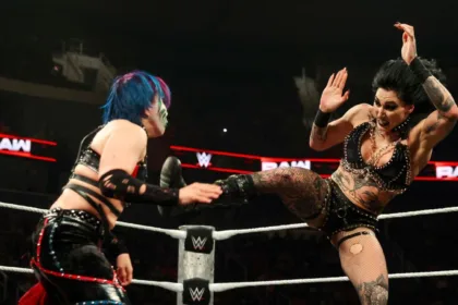 **RAW: ¿Ripley y Sky, la nueva pareja? Vaquer rumbo a Crown Jewel**