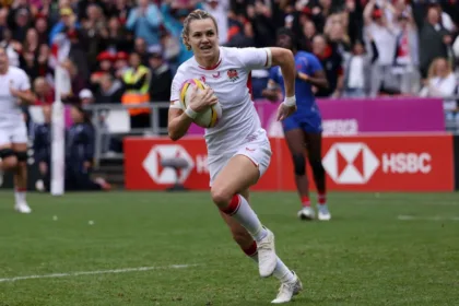 Kildunne Brillante: Mitchell Elogia a la Estrella Inglesa Tras Vencer a Francia