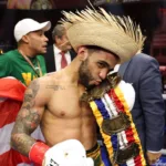 Collazo Retiene Títulos Tras Inesperada Parada: Vayson Sorprende en el Ring