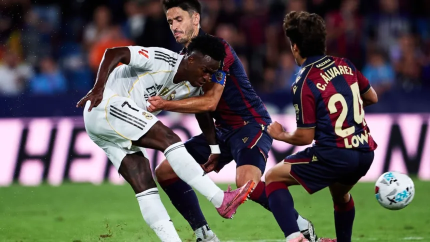 Vinícius Jr. y Elgezabal: Choque y polémica en victoria del Real Madrid