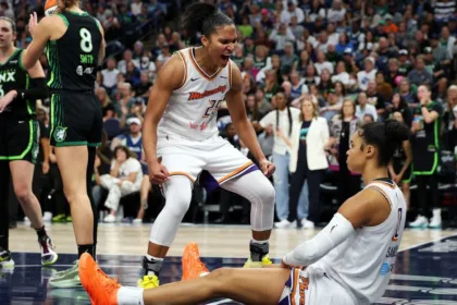 Phoenix remonta épica ante Lynx en playoffs WNBA; Aces arrasan