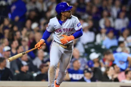 Lindor de los Mets logra el club 30-30 por segunda vez en su carrera