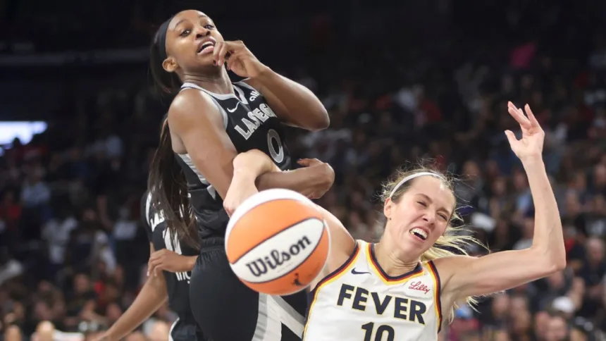 Aces Empatan Serie con Paliza: Física al Límite en Playoffs WNBA