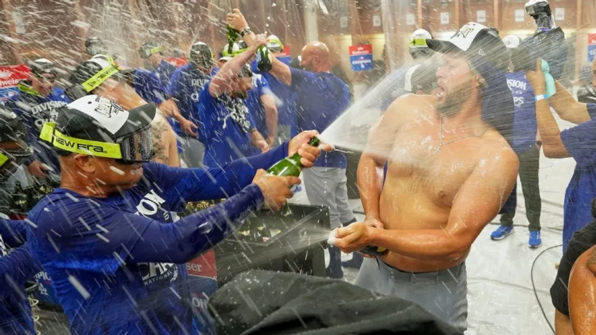 Dodgers celebran título NL West con Ohtani y Kershaw; playoffs a la vista
