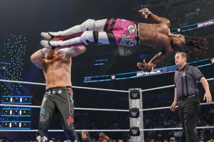 SmackDown: Je'Von Evans Brilla, Stratton vs. Vaquer por el Campeonato en Crown Jewel