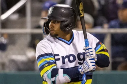 Tigres del Licey se refuerzan: Víctor Labrada llega para la temporada 2025-26