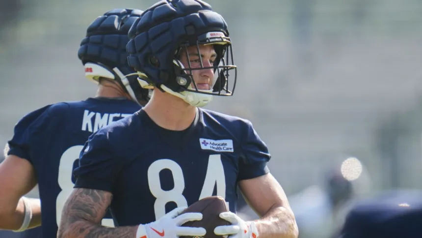 Bears: Loveland, baja vs Raiders por lesión; Benedet titular, Gordon en duda
