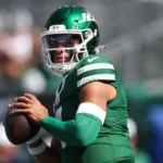 Jets recuperan a Fields tras conmoción: Listo para enfrentar a los Dolphins