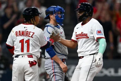 Guardians a Playoffs con HBP: Remontada Histórica y Épico Final