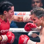 Clavel Conquista Título Mundial: Domina a Cudos y Hace Historia en el Boxeo