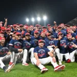 Guardianes de Cleveland a Playoffs: Dramático triunfo ante Rangers