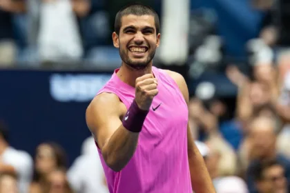 Alcaraz avanza a semis del Japan Open tras vencer a Nakashima