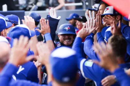 Blue Jays Aseguran el Este y la Ventaja de Local en Playoffs MLB