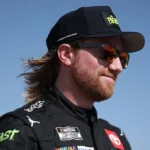 Hijo de Tyler Reddick (NASCAR) en UCI: Preocupación por su salud