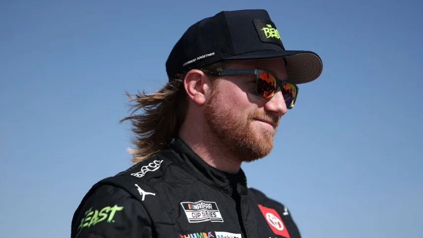 Hijo de Tyler Reddick (NASCAR) en UCI: Preocupación por su salud