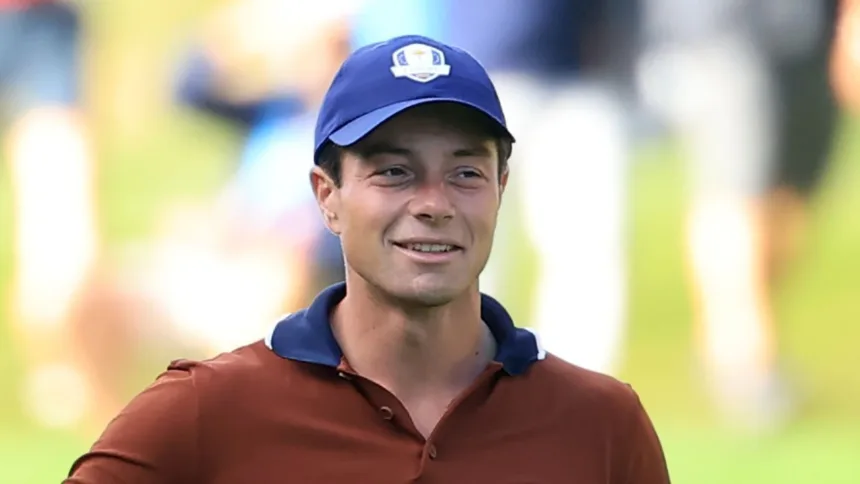 Hovland se Retira de la Ryder Cup por Lesión: Regla del Sobre Entra en Juego