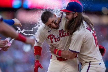 MLB Playoffs 2025: Predicciones de expertos, ¿quién ganará la Serie Mundial?