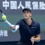 Sinner conquista Pekín y emula a Nadal y Djokovic con doblete