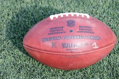 NFL: ¿Balón "mágico" impulsa goles? El cambio que redefine los FG
