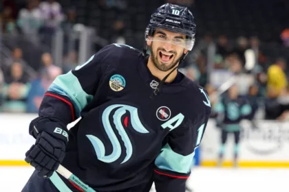 NHL: Jóvenes Estrellas a Brillar en 2024-25, Bedard y Beniers al Frente
