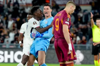 Lille: ¡Héroe en penales! Roma falla 3, Özer ataja y da la victoria
