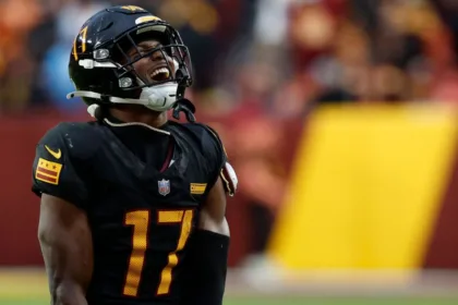 Commanders: McLaurin y Brown, baja vs Chargers; Daniels listo para jugar