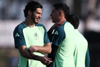 Bajas clave en México: Jiménez y Álvarez ausentes en amistosos