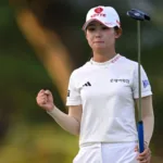 Hwang Empata Récord del LOTTE Championship con 62; Lidera el Torneo