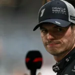 Verstappen frustrado: Norris frustra su pole en Singapur, Russell logra el 1º