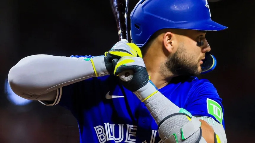 Blue Jays sin Bichette en ALDS vs Yankees; Scherzer y Bassitt fuera