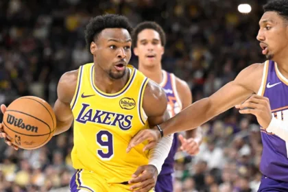 Bronny James: Debut frío pero Redick elogia su progreso en Lakers