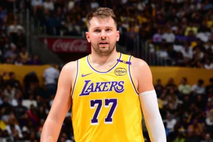 Luka Doncic y LeBron James fuera: Lakers sin estrellas en inicio de pretemporada