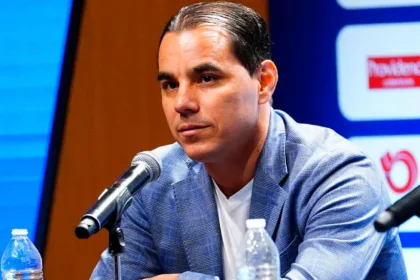 Omar Bravo Arrestado: Ex-Futbolista Mexicano Acusado de Abuso Sexual