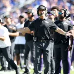 Harbaugh Confirma a Orr Tras Derrota Humillante de Ravens ante Texans