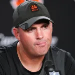 Taylor seguirá llamando jugadas en Bengals tras racha perdedora