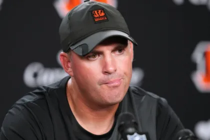 Taylor seguirá llamando jugadas en Bengals tras racha perdedora