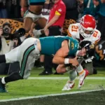 Lawrence: De la caída al TD ganador, Jaguars vencen a Chiefs