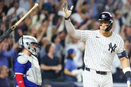 Judge Rescata a Yankees: HR Clave y Fantasmas en la Serie vs Blue Jays