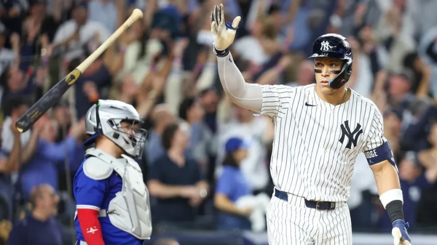 Judge Rescata a Yankees: HR Clave y Fantasmas en la Serie vs Blue Jays