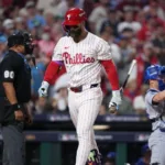 Harper: Acepta Abucheos de Fans Phillies, Enfrenta Eliminación MLB