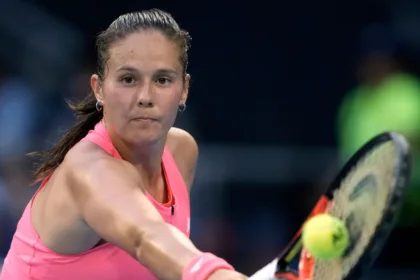 Kasatkina Cierra Temporada de Tenis por Agotamiento Mental: Detalles