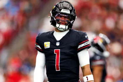Kyler Murray en duda: Cardinals evalúan lesión en el pie, Colts en la mira