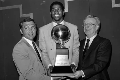 Magic Johnson, Leyenda NBA, Liderará el Desfile de las Rosas 2026