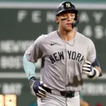 Judge No Descarta Cirugía de Codo Tras Eliminación Yankees: Detalles