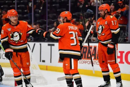 Ducks de Anaheim: ¿Renacimiento en la NHL? Análisis y Claves