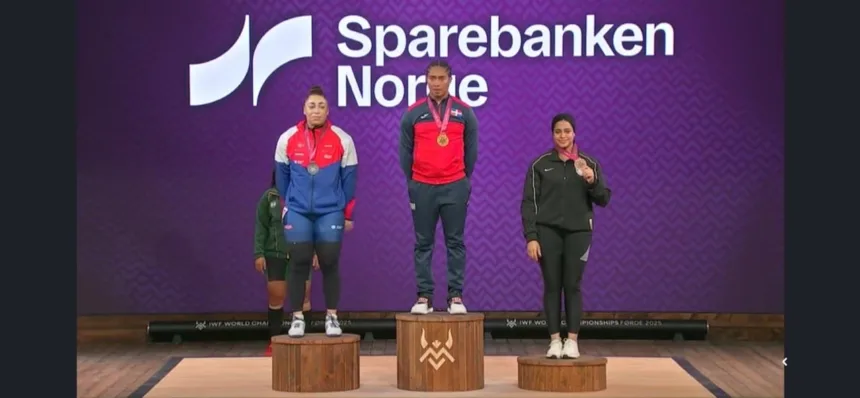 Yudelina Mejía Hace Historia: Primer Oro Mundial en Halterofilia para RD