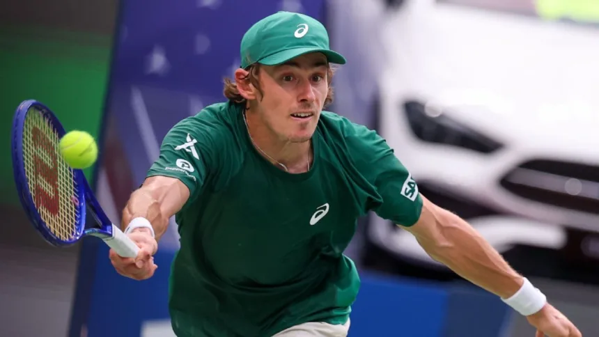 De Minaur a Cuartos en Shanghái: 50 Victorias y Récord Personal