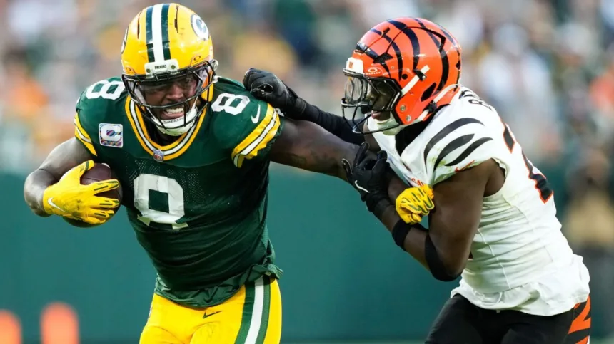 Jacobs Brilla con Flu: 150 Yardas y 2 TDs para Packers ante Bengals