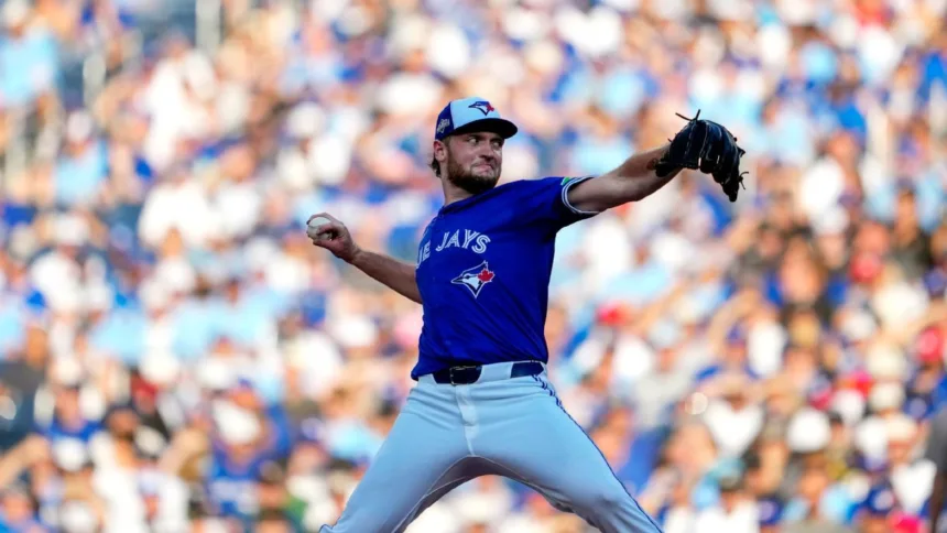 Yesavage Abre Juego 2 ALCS: Novato de Jays Denuncia Ataques en Redes