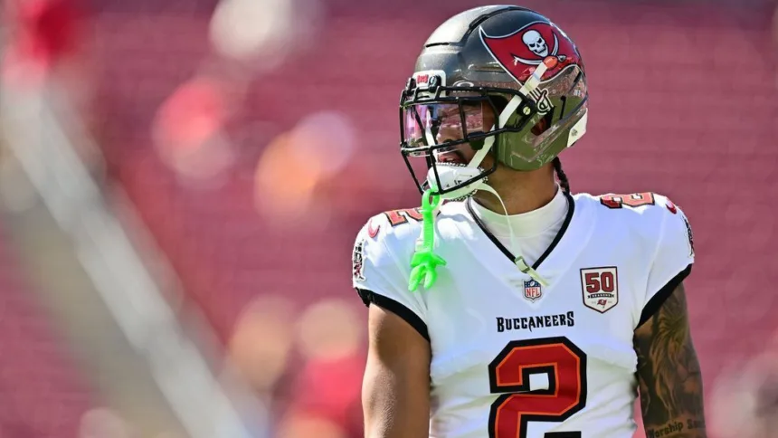 Bucs Pierden a Egbuka por Lesión: Impacto en el Ataque Aéreo